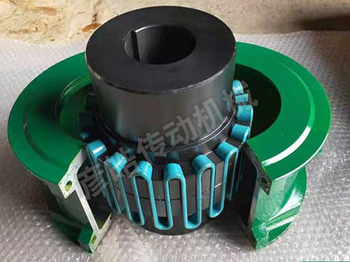 JS型帶罩殼蛇形彈簧聯(lián)軸器